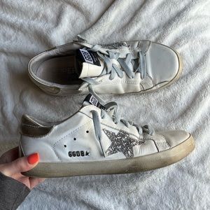 Distressed Star sneaker